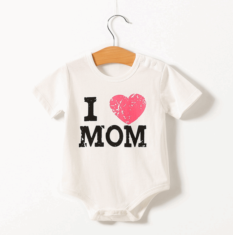 Little Gigglers World Short Sleeve Mom Dad Love Bodysuit